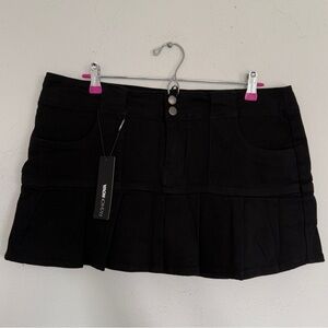 XLarge Fashion Nova Black Mini Denim Skirt